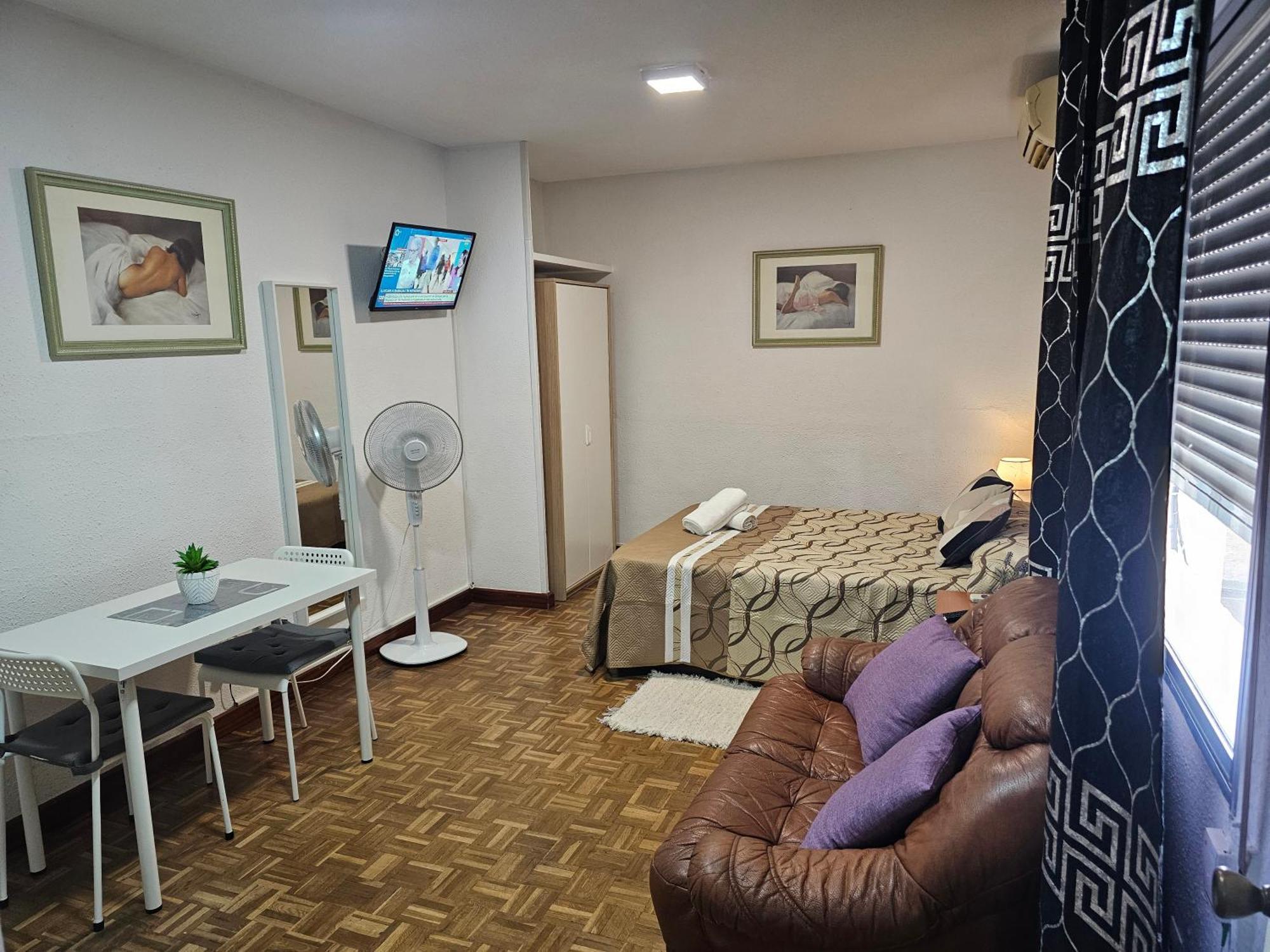 Apartamento En La Calle Hortaleza De Madrid Centro Værelse billede
